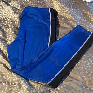 Under Armour compression Womens Blue and Black Leggings